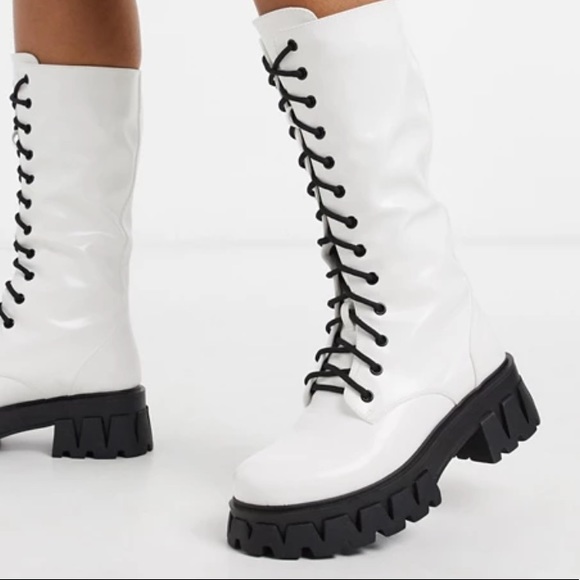 ASOS lace up boots currently sold out - Picture 1 of 4